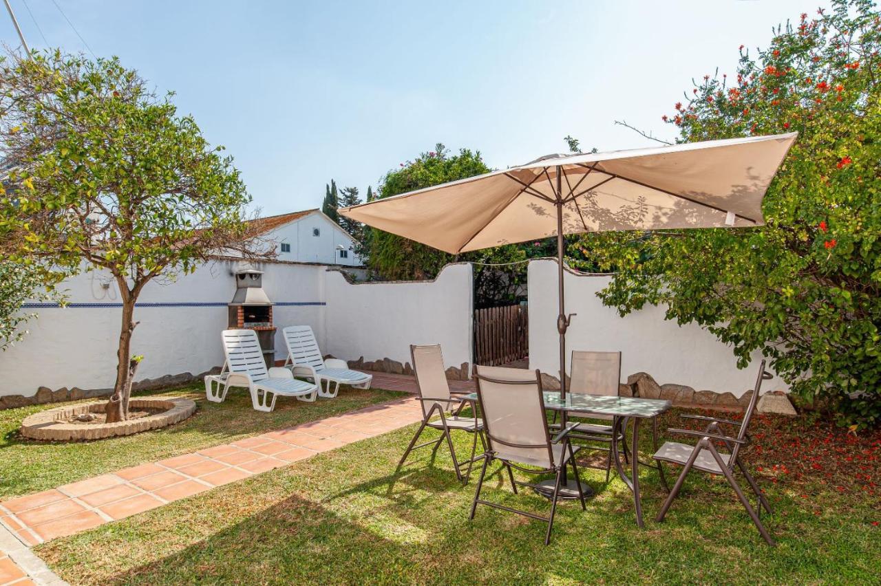 קוניל דה לה פרונטרה Chalet Fuente4 Piscina Comun Famila מראה חיצוני תמונה